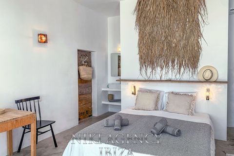 Villa a Cala Vadella, Ibiza, Cala Vadella - € 2.475.000 | Ref: CVE640 - foto 13